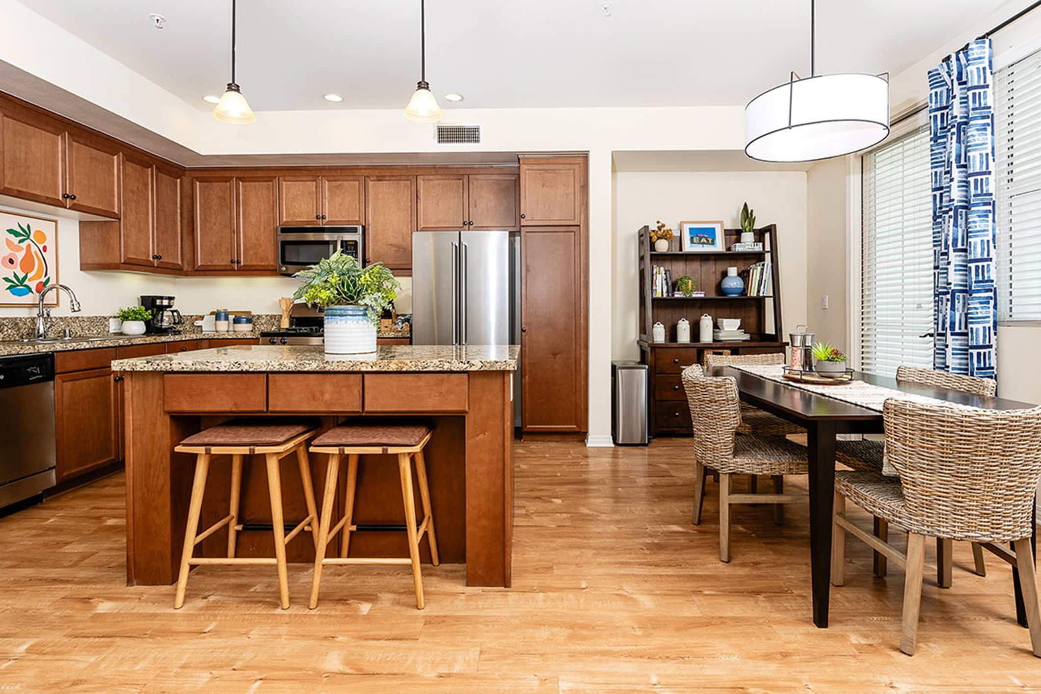 gourmet kitchan in apartment for rent at Azulon in Costa Mesa